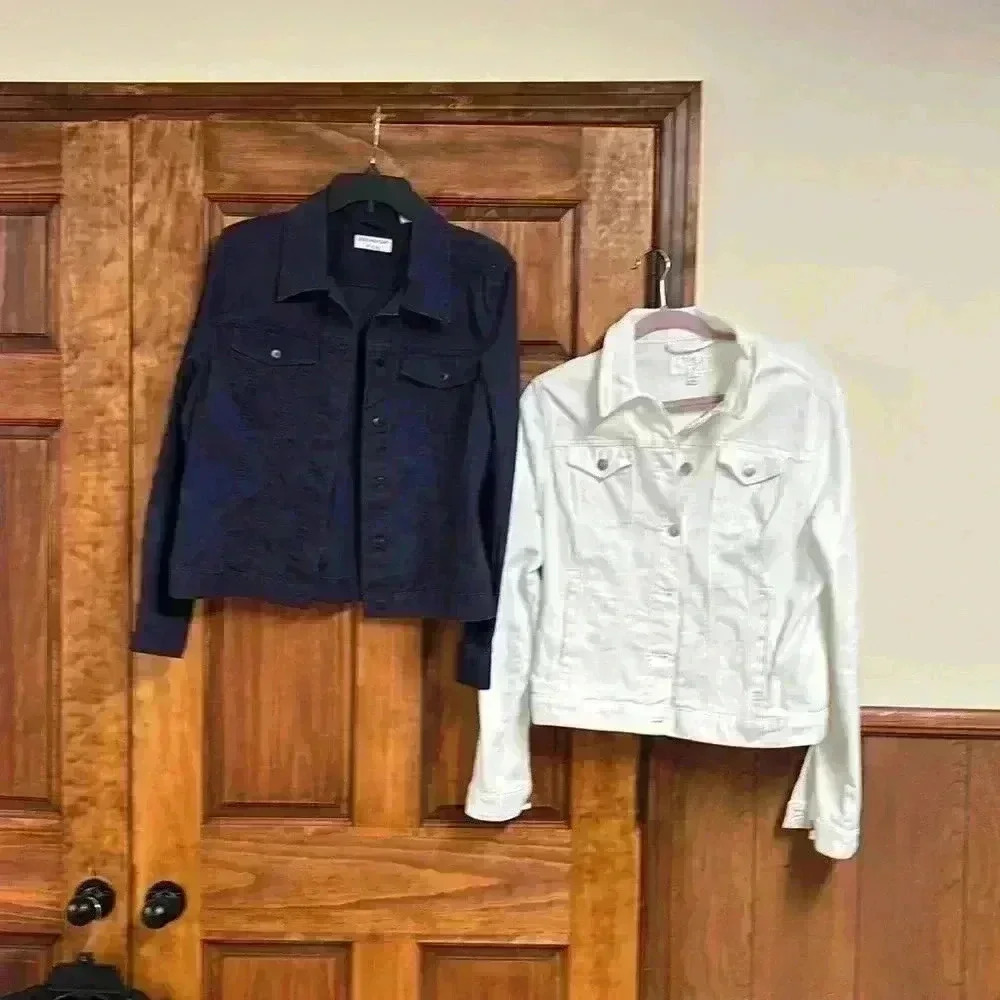 2 Casual Jackets 1 Navy Covington Size 14 1 White Time & True Size L 12-14